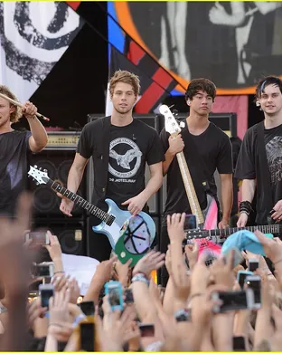 5 Seconds of Summer Pittsburgh